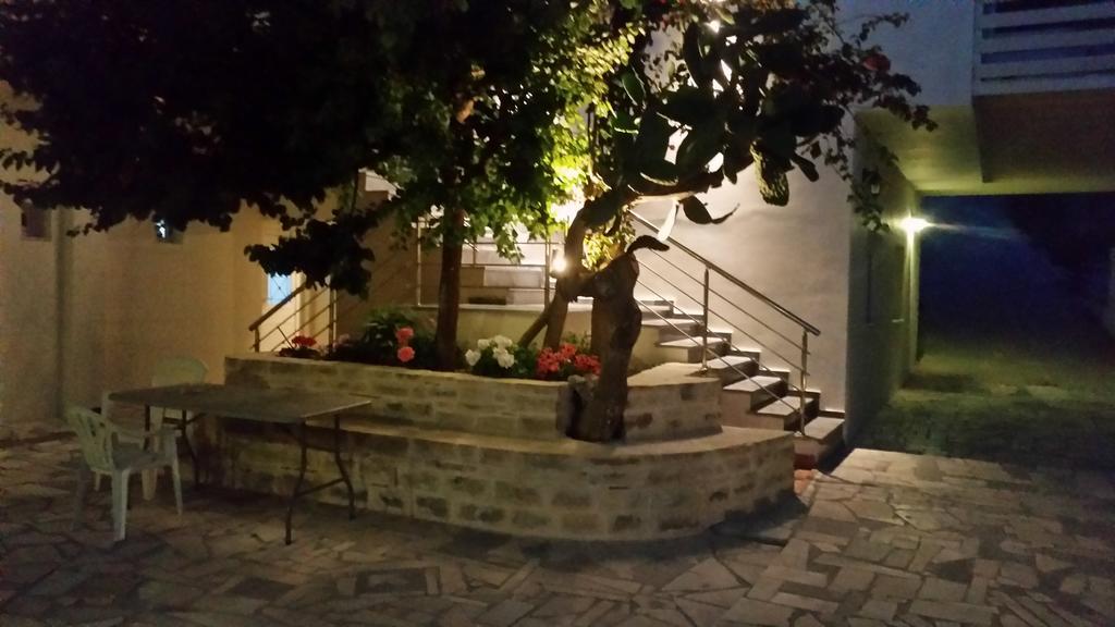 Antonios Apartment *